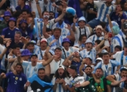 开云体育app-西甲巴塞-惨败巴黎，梅西徒让一球