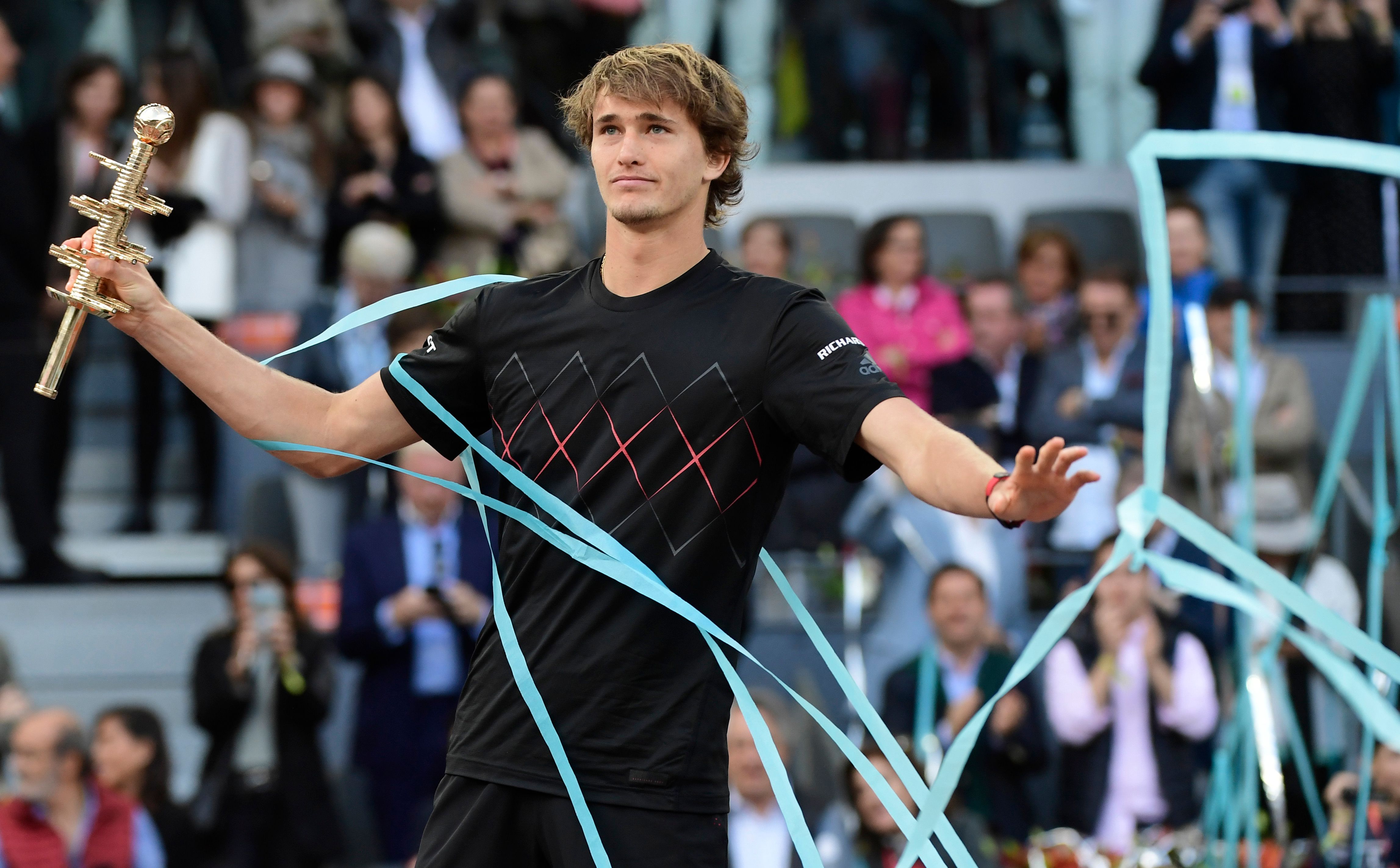 关于欧洲网球队绝杀日本网球队，兹维列夫打破历史纪录的信息