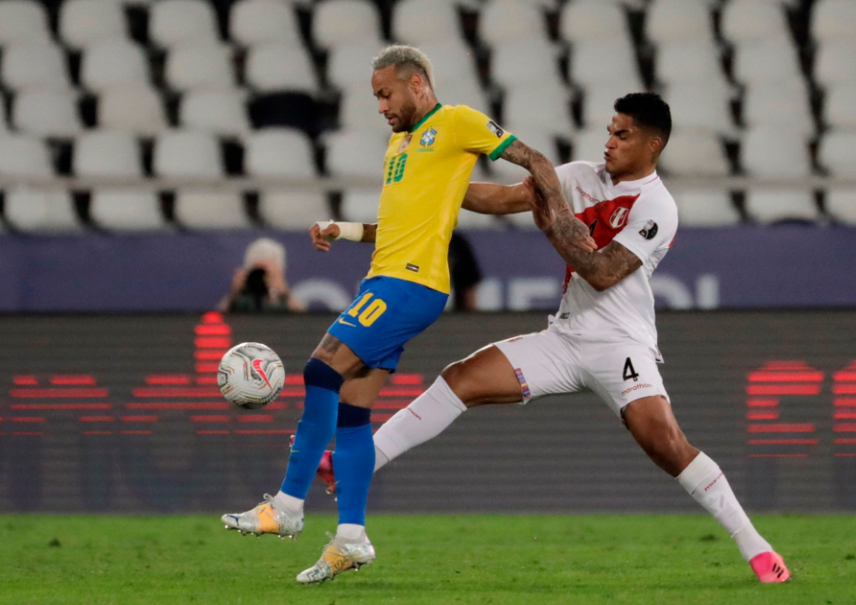 巴西横扫哥伦比亚,门迪刷新纪录 巴西横扫哥伦比亚,门迪刷新纪录