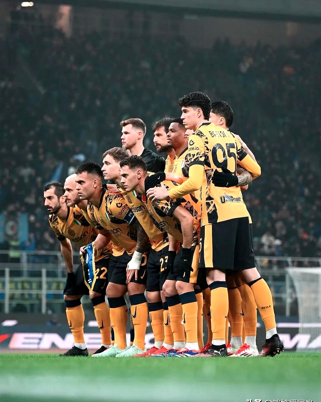 包含国际米兰新援首秀表现抢眼，已成球迷宠儿的词条