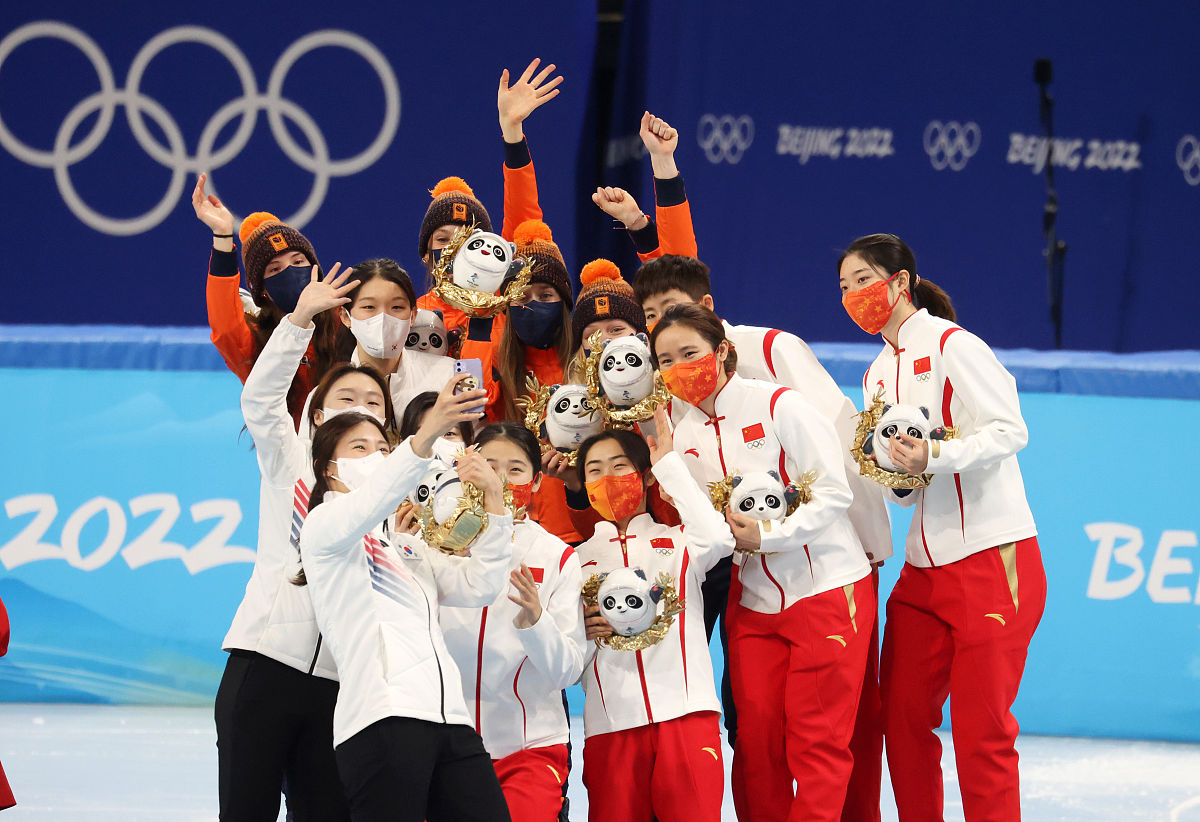 韩国足球队获得胜利 韩国足球队获得胜利