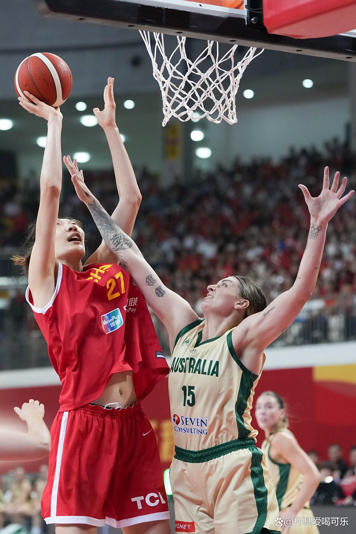 关于女子篮球联赛即将揭幕，球队准备阵容齐整的信息