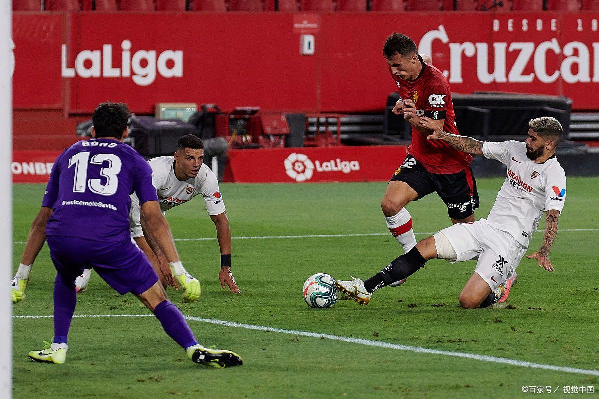 比利亚雷亚尔客场逼平巴列卡诺，保持不败的简单介绍