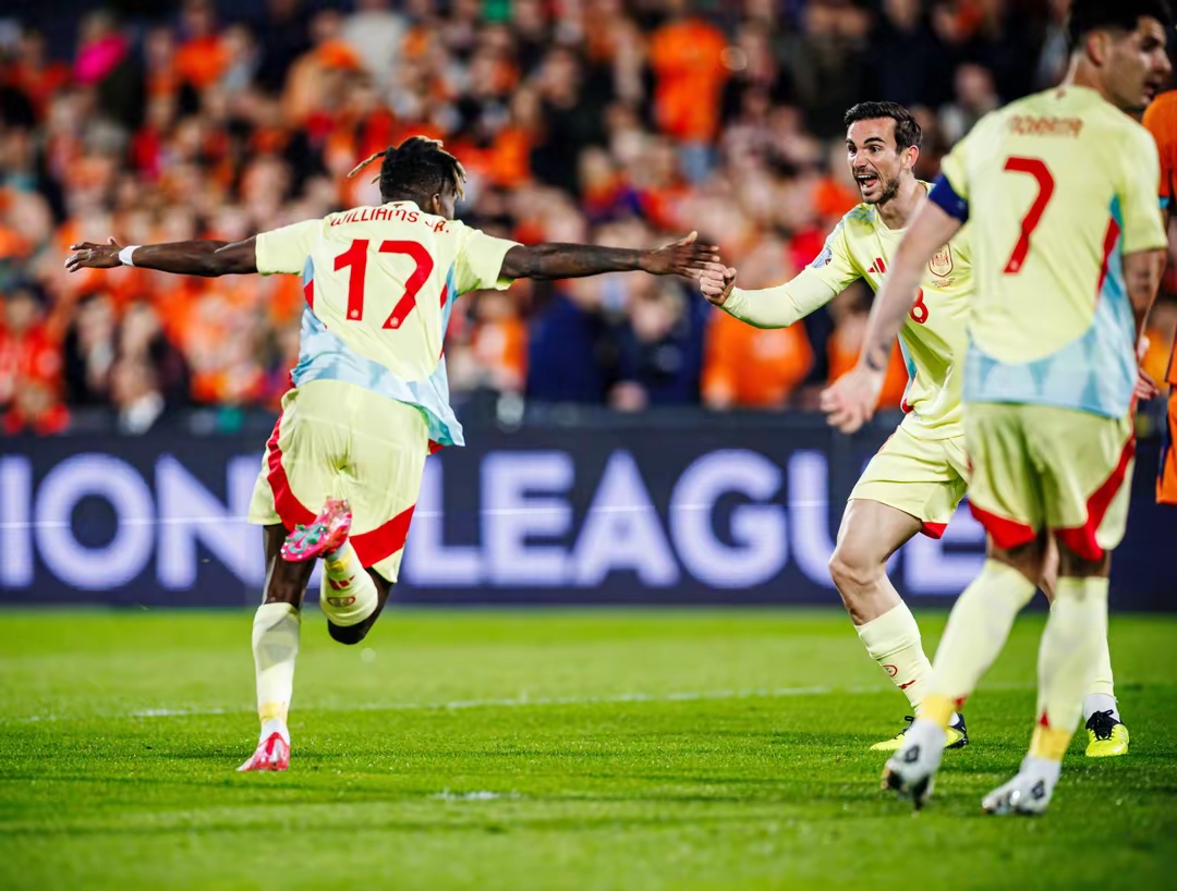 精彩纷呈的欧洲足球赛事场上火爆对决的简单介绍 精彩纷呈的欧洲足球赛事场上火爆对决的简单介绍