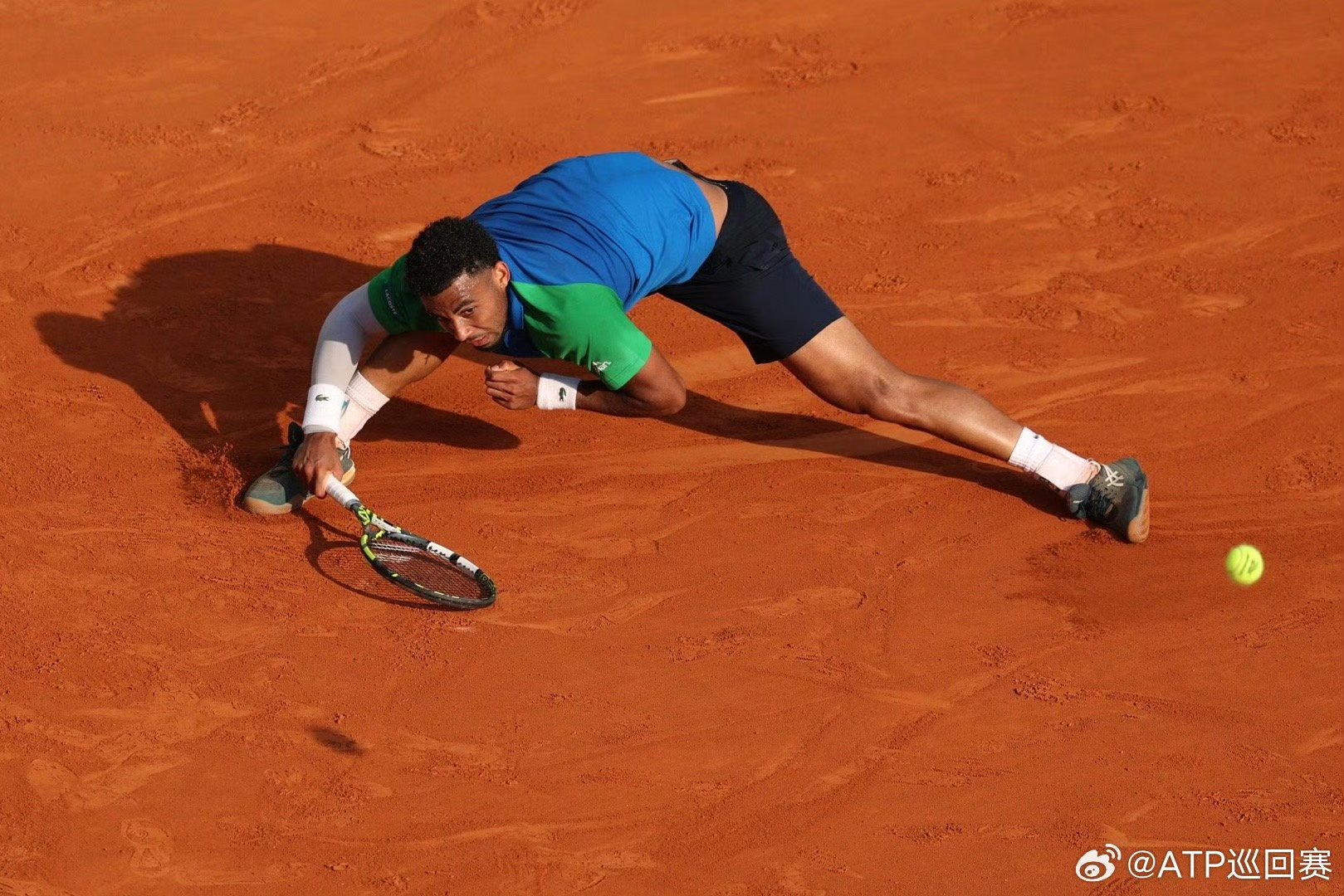 包含蒙特卡洛大师赛力克ATP总决赛，辛纳刷新纪录的词条