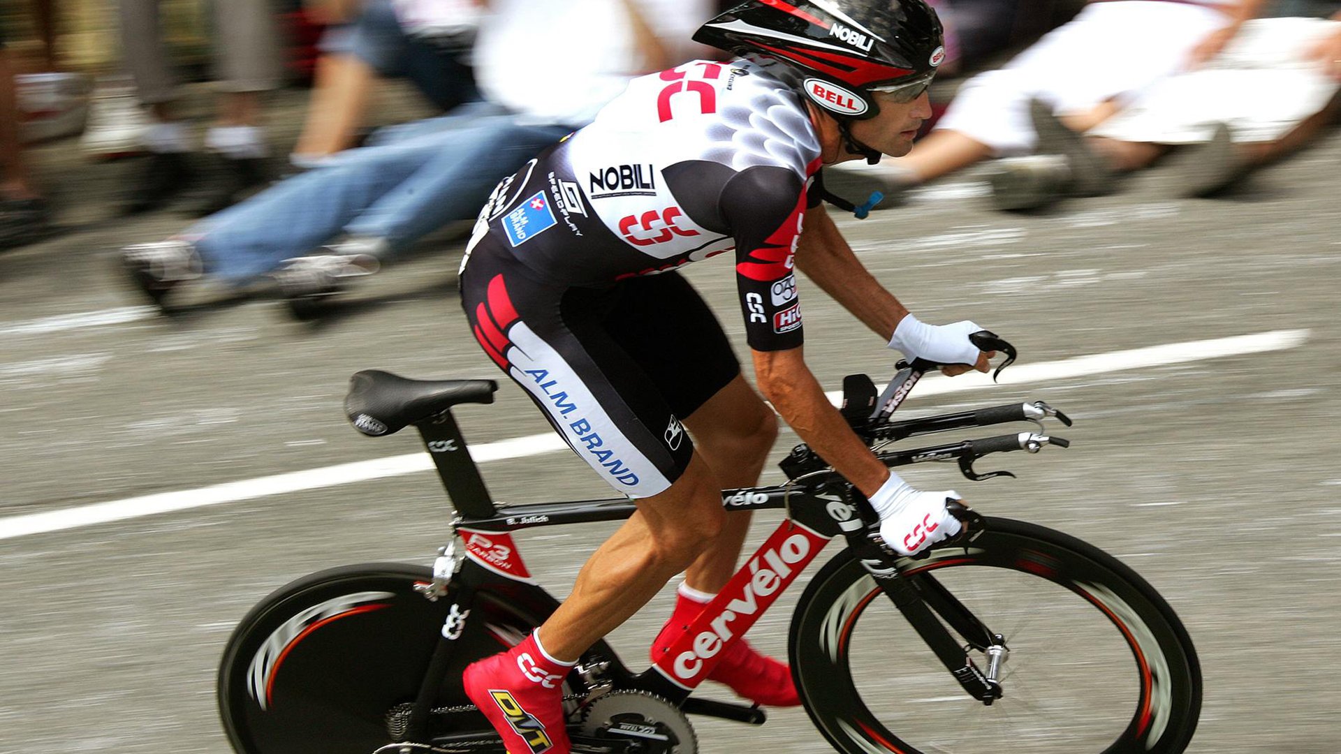 当枫叶覆盖三叶草，卡马文加欧冠之夜与加拿大足球的爱尔兰式终结